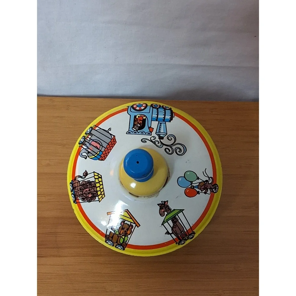 Vintage Pair Of Mechanical Tin Spinning Tops. Vibrant Colors GVC Lot Of 2 WORKS
